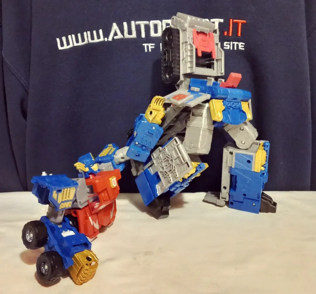 414867542_10232618235188669_1653395335372945394_n.jpg
