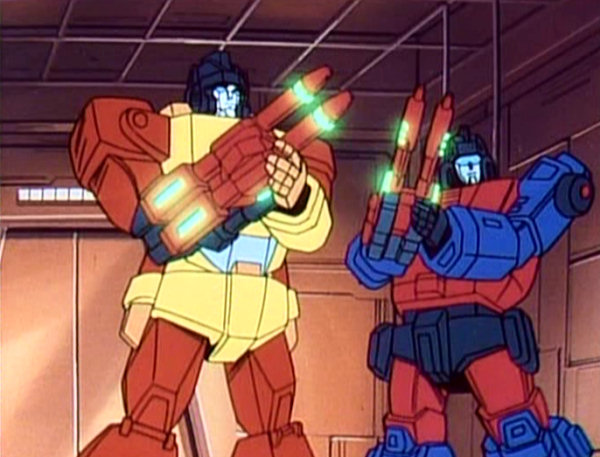 HM28_Sureshot_and_Crosshairs_with_guns.jpg